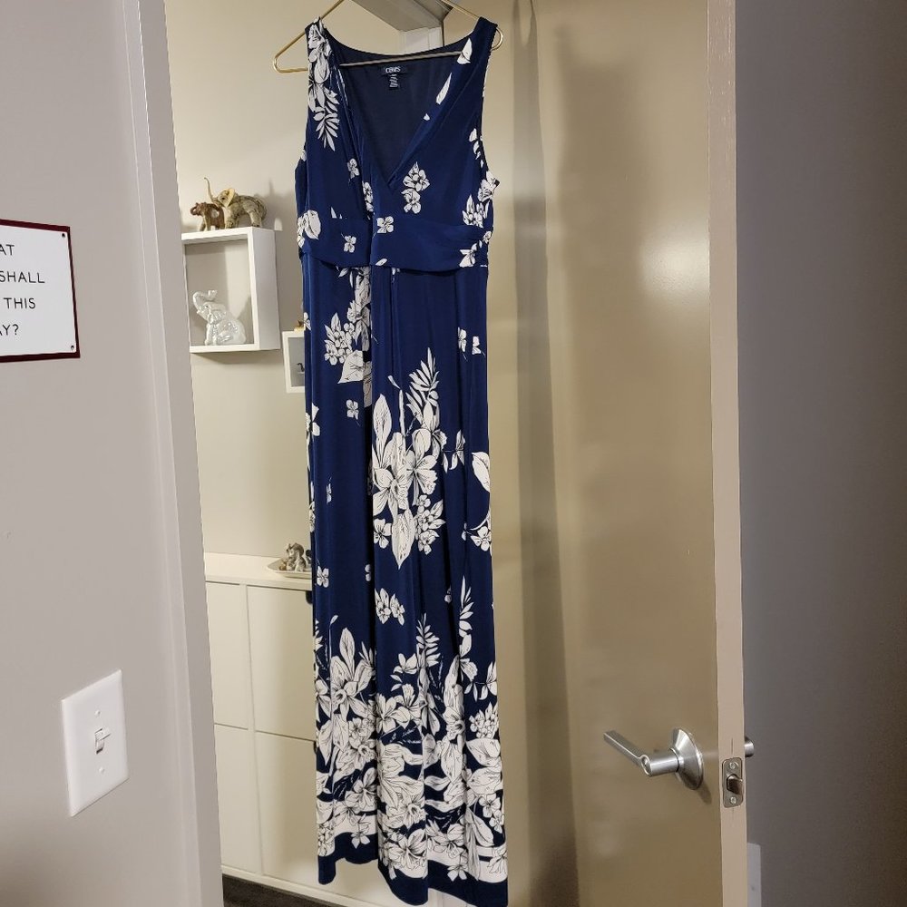 Navy Floral Print V Neck Maxi Dress